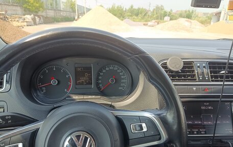 Volkswagen Polo VI (EU Market), 2018 год, 1 090 000 рублей, 3 фотография