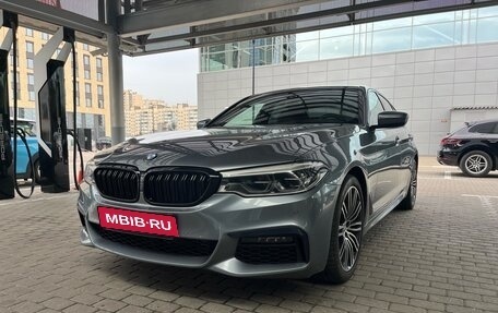 BMW 5 серия, 2019 год, 4 490 000 рублей, 1 фотография