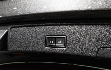 Volkswagen Touareg III, 2019 год, 5 799 000 рублей, 16 фотография