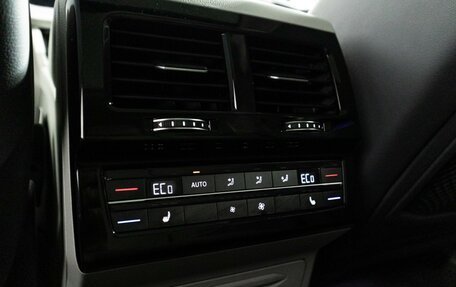 Volkswagen Touareg III, 2019 год, 5 799 000 рублей, 29 фотография