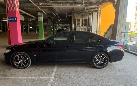 BMW 5 серия, 2022 год, 5 300 000 рублей, 8 фотография