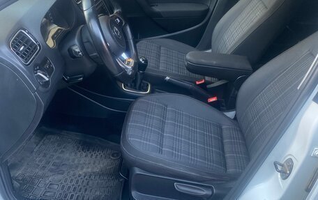Volkswagen Polo VI (EU Market), 2018 год, 1 200 000 рублей, 3 фотография