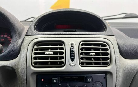 Renault Symbol I, 2005 год, 290 000 рублей, 14 фотография