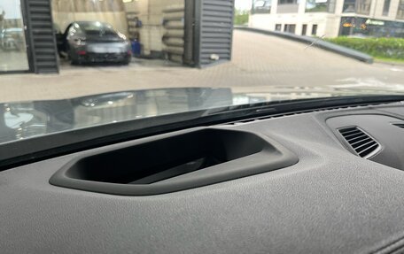 BMW 5 серия, 2019 год, 4 490 000 рублей, 9 фотография