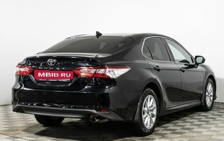 Toyota Camry, 2021 год, 2 299 700 рублей, 5 фотография