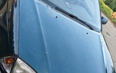 Toyota Avensis III рестайлинг, 2000 год, 150 000 рублей, 1 фотография