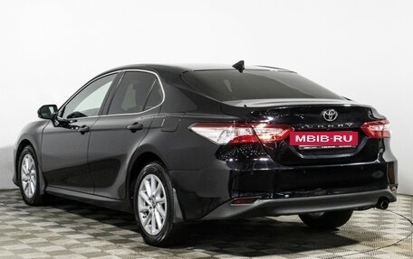 Toyota Camry, 2021 год, 2 299 700 рублей, 7 фотография