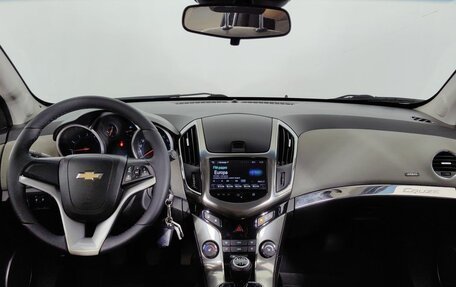 Chevrolet Cruze II, 2014 год, 625 000 рублей, 10 фотография