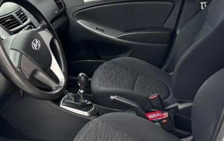 Hyundai Solaris II рестайлинг, 2014 год, 930 000 рублей, 7 фотография