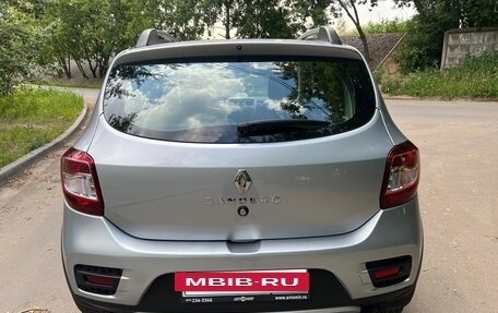 Renault Sandero II рестайлинг, 2021 год, 1 245 000 рублей, 2 фотография