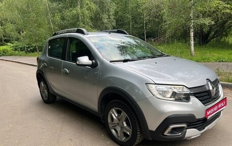 Renault Sandero II рестайлинг, 2021 год, 1 245 000 рублей, 10 фотография