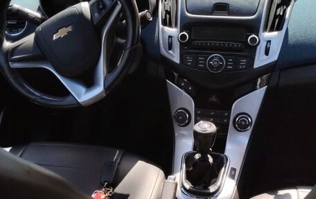 Chevrolet Cruze II, 2013 год, 750 000 рублей, 4 фотография