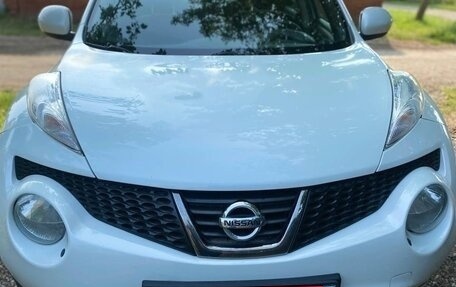 Nissan Juke II, 2014 год, 860 000 рублей, 5 фотография