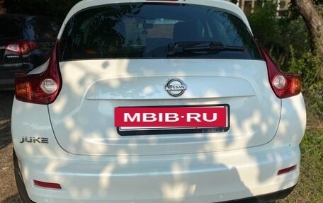 Nissan Juke II, 2014 год, 860 000 рублей, 9 фотография