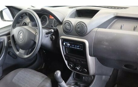 Renault Duster I рестайлинг, 2015 год, 800 000 рублей, 5 фотография