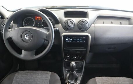 Renault Duster I рестайлинг, 2015 год, 800 000 рублей, 9 фотография