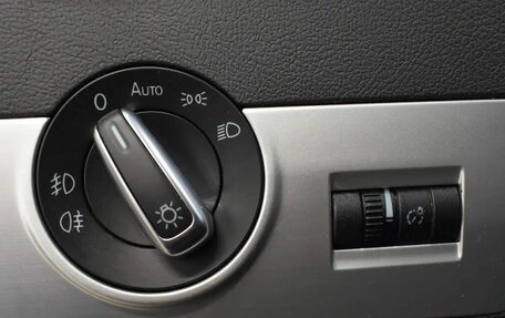 Volkswagen Multivan T5, 2014 год, 2 320 000 рублей, 9 фотография