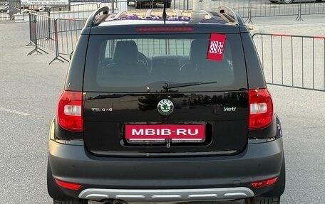 Skoda Yeti I рестайлинг, 2013 год, 977 000 рублей, 32 фотография