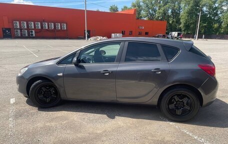 Opel Astra J, 2011 год, 720 000 рублей, 7 фотография