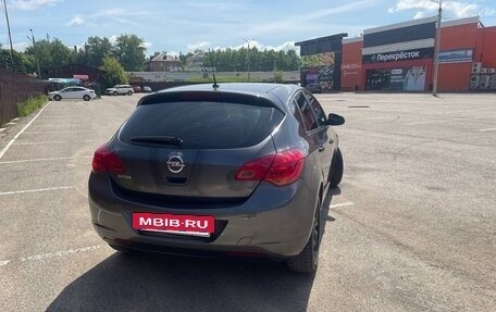Opel Astra J, 2011 год, 720 000 рублей, 4 фотография