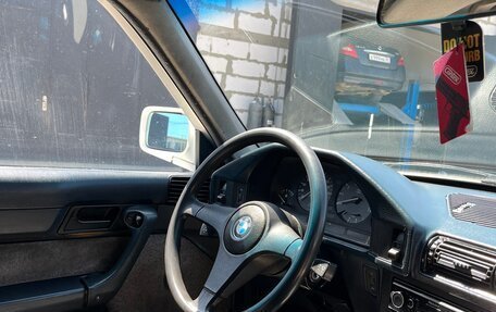 BMW 5 серия, 1988 год, 299 000 рублей, 10 фотография