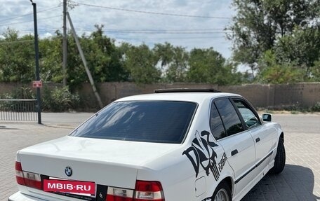 BMW 5 серия, 1988 год, 299 000 рублей, 2 фотография