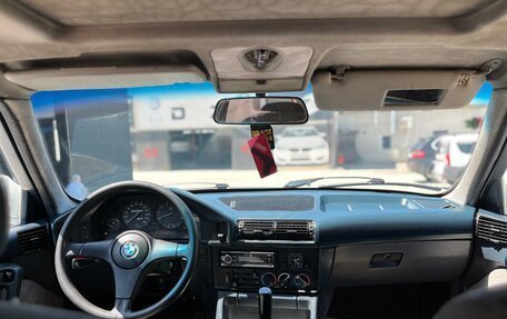 BMW 5 серия, 1988 год, 299 000 рублей, 15 фотография