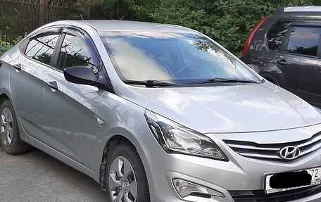 Hyundai Solaris II рестайлинг, 2014 год, 1 100 000 рублей, 3 фотография
