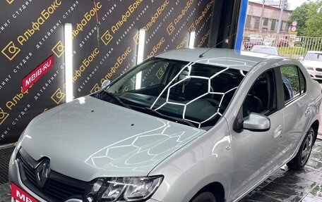 Renault Logan II, 2017 год, 849 000 рублей, 2 фотография
