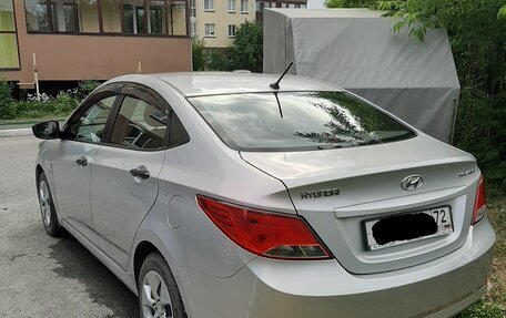 Hyundai Solaris II рестайлинг, 2014 год, 1 100 000 рублей, 5 фотография