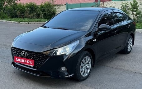 Hyundai Solaris II рестайлинг, 2020 год, 1 580 000 рублей, 7 фотография