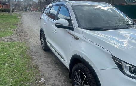 Chery Tiggo 8 Pro, 2023 год, 1 850 000 рублей, 5 фотография
