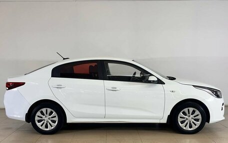 KIA Rio IV, 2018 год, 1 179 000 рублей, 8 фотография