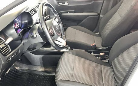 KIA Rio IV, 2018 год, 1 179 000 рублей, 15 фотография