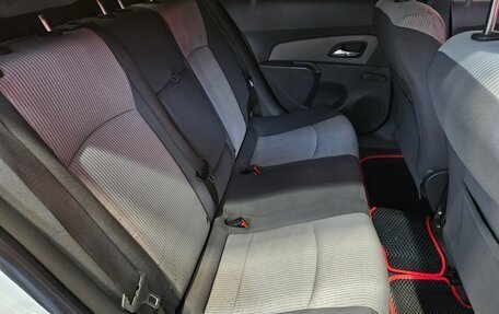 Chevrolet Cruze II, 2010 год, 499 000 рублей, 12 фотография