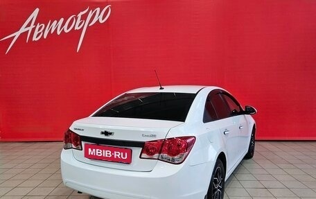 Chevrolet Cruze II, 2010 год, 499 000 рублей, 5 фотография