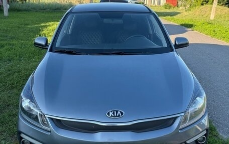 KIA Rio IV, 2017 год, 1 150 000 рублей, 2 фотография
