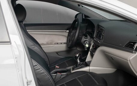 Hyundai Elantra VI рестайлинг, 2017 год, 1 300 000 рублей, 7 фотография