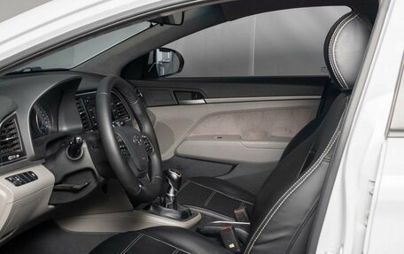 Hyundai Elantra VI рестайлинг, 2017 год, 1 300 000 рублей, 5 фотография