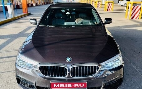 BMW 5 серия, 2019 год, 4 200 000 рублей, 1 фотография