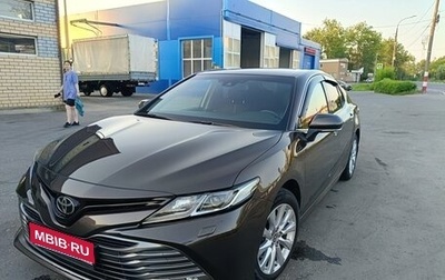 Toyota Camry, 2018 год, 3 000 000 рублей, 1 фотография