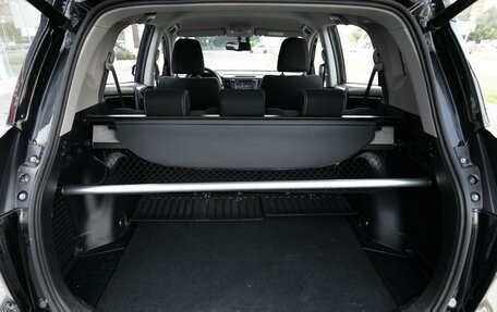 Toyota RAV4, 2019 год, 2 524 000 рублей, 26 фотография