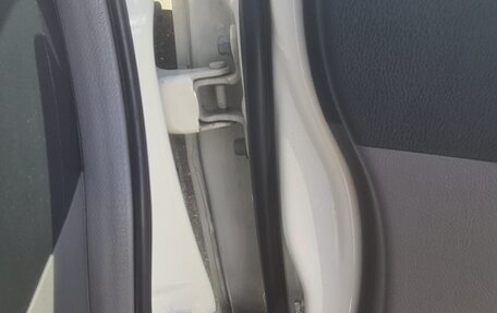 Honda Stream II, 2010 год, 1 099 000 рублей, 19 фотография