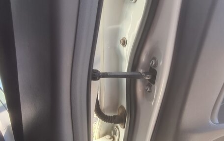 Honda Stream II, 2010 год, 1 099 000 рублей, 20 фотография