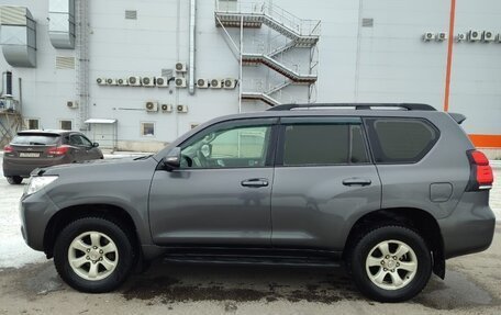 Toyota Land Cruiser Prado 150 рестайлинг 2, 2021 год, 5 000 000 рублей, 4 фотография