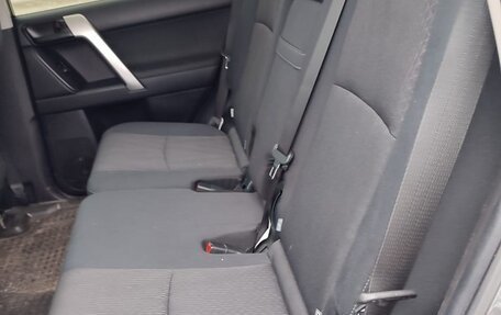 Toyota Land Cruiser Prado 150 рестайлинг 2, 2021 год, 5 000 000 рублей, 17 фотография