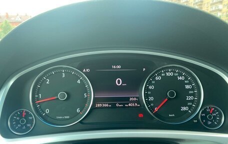 Volkswagen Touareg III, 2010 год, 2 320 000 рублей, 9 фотография