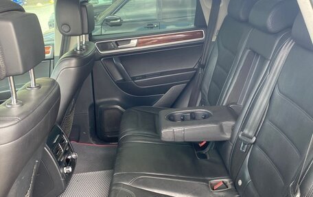 Volkswagen Touareg III, 2010 год, 2 320 000 рублей, 15 фотография