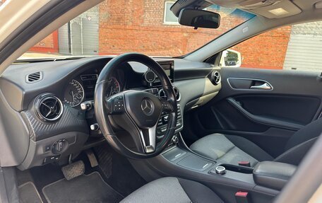 Mercedes-Benz GLA, 2014 год, 1 449 000 рублей, 10 фотография