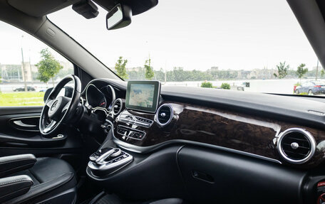 Mercedes-Benz V-Класс, 2017 год, 3 900 000 рублей, 11 фотография
